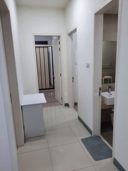 Servis Apartment untuk Dijual di South View - Justin Lam - Corridor - PropertyGuru.com.my