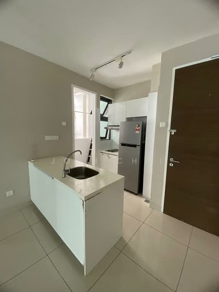 Servis Apartment untuk Dijual di H2O Residences - Josh Chai - Kitchen - PropertyGuru.com.my