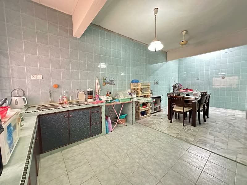 2-storey Terraced House for Sale in Sungai Long (Bandar Sungai Long) - Tommy Wong - Kitchen - PropertyGuru.com.my