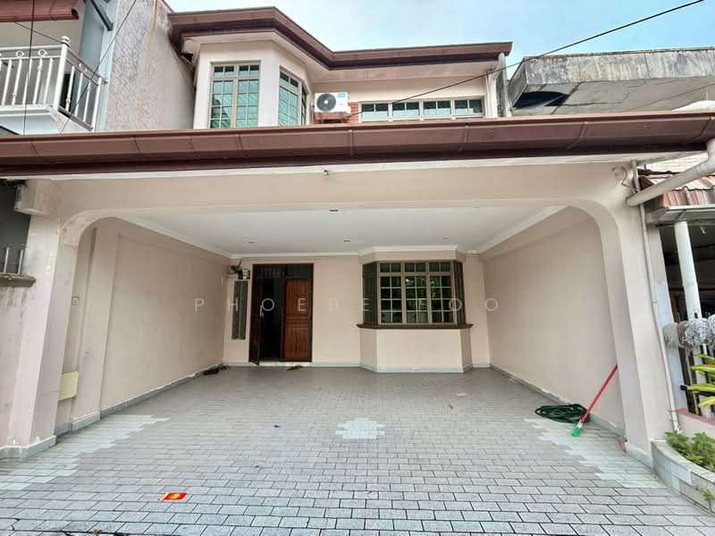 Rumah Teres 2 Tingkat untuk Dijual di Taman Ungku Tun Aminah (Skudai) - Phoebe Foo - PropertyGuru.com.my