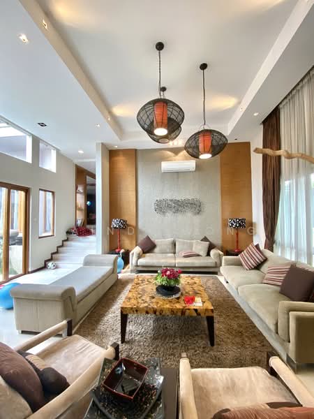 Bungalow House untuk Dijual di Damansara Idaman (Ara Damansara) - Caindy Wong - Living Room - PropertyGuru.com.my