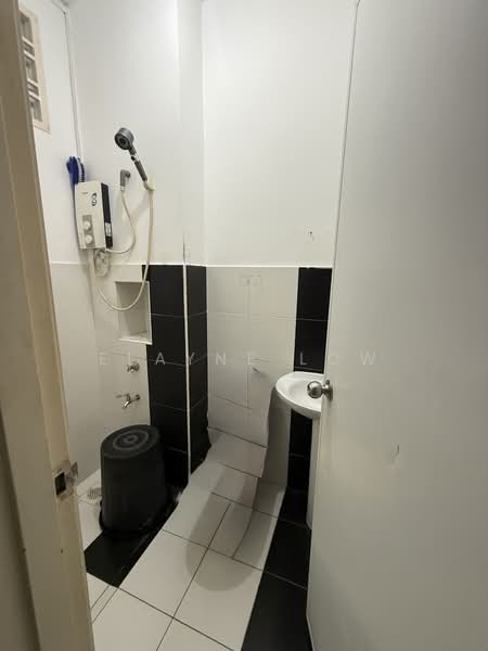 For Rent - Jln laman setia 3/4 pekan nanas 81550