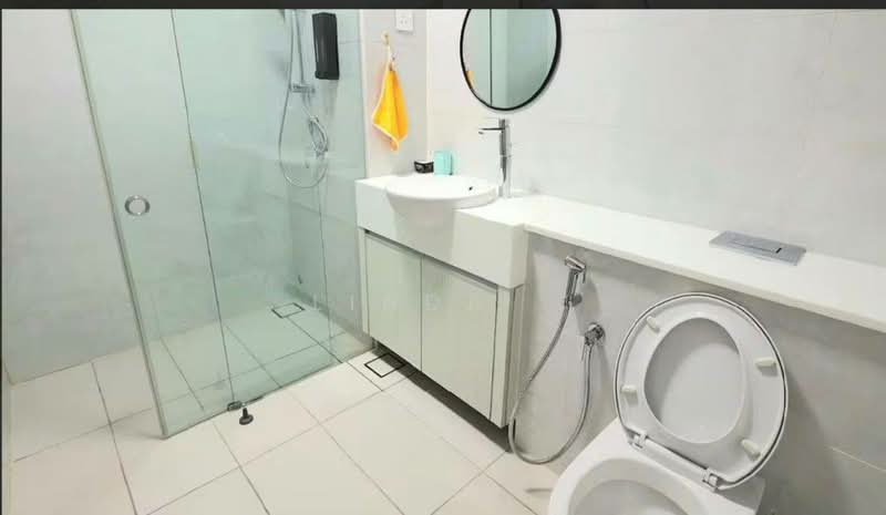 Service Residence for Sale at Setia Sky 88 - Linda . - Bathroom - PropertyGuru.com.my