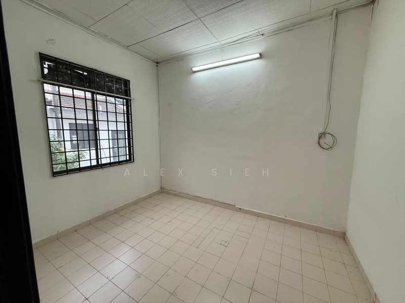 Rumah Teres 1 Tingkat untuk Disewa di Skudai (Johor) - Alex Sieh - PropertyGuru.com.my