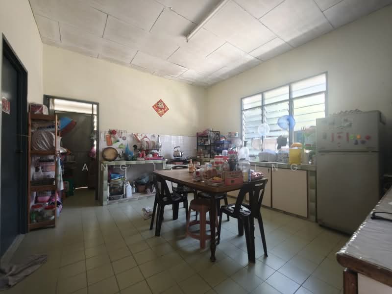 Rumah Berkembar untuk Dijual di Ayer Itam (Penang) - Ang Lee Theng - Kitchen - PropertyGuru.com.my