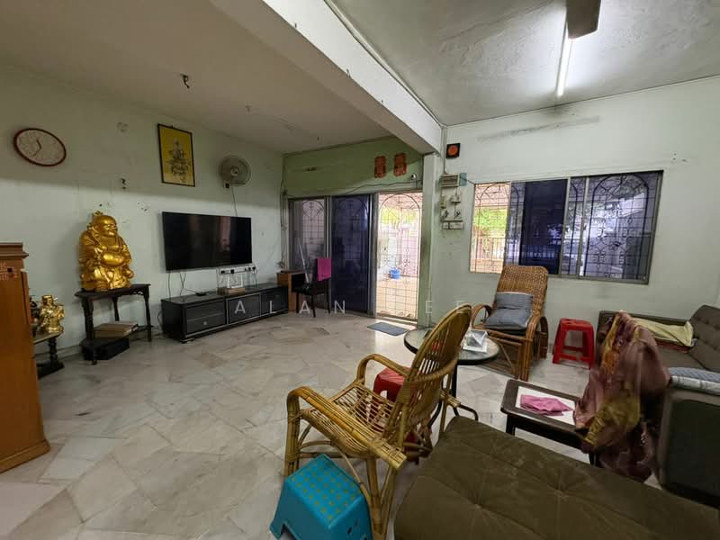 Rumah Teres 2 Tingkat untuk Dijual di Ampang (Selangor) - Alan Lee - Living Room - PropertyGuru.com.my