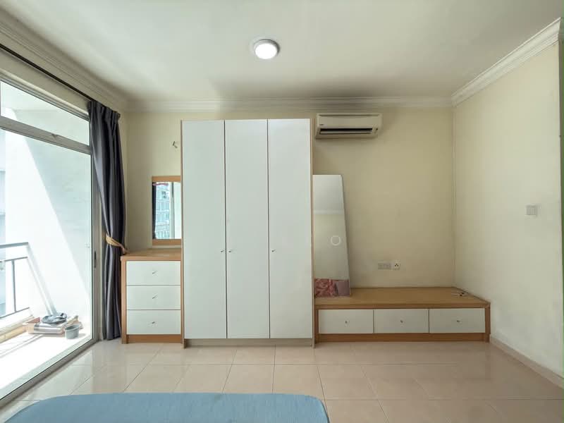 Pangsapuri untuk Disewa di Sri Samudera Apartment (Seaview Residence Suites) - Yo Yeo - PropertyGuru.com.my