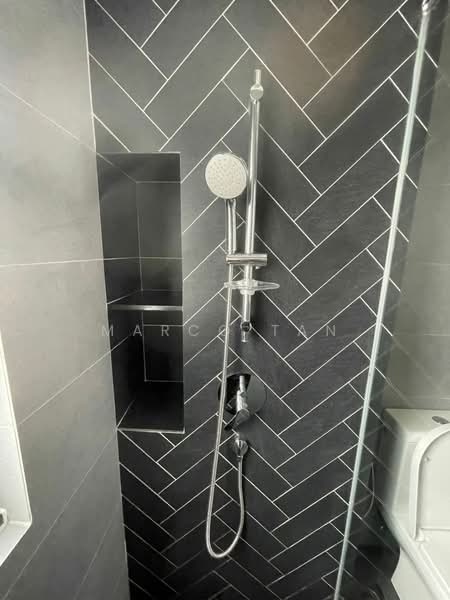 Servis Apartment untuk Disewa di Sunway Velocity TWO - Marco Tan - Bathroom - PropertyGuru.com.my