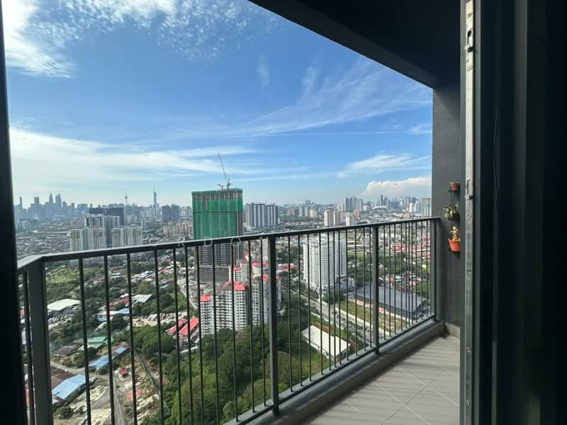 Servis Apartment untuk Disewa di M Arisa - Jordon Cheng - Balcony - PropertyGuru.com.my