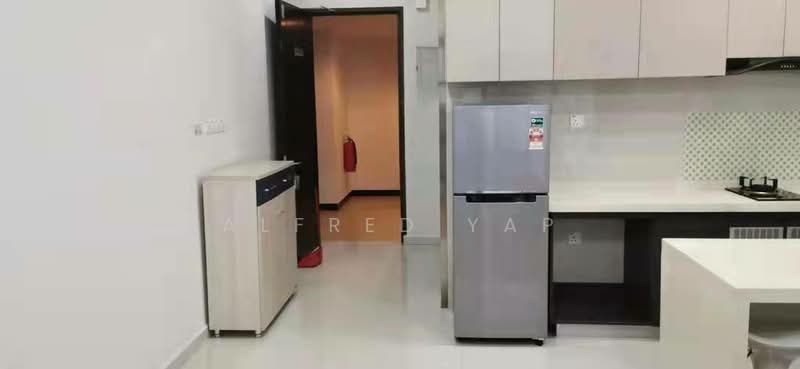 Condominium for Rent at Amberside @ Country Garden Danga Bay - Alfred Yap - Kitchen - PropertyGuru.com.my