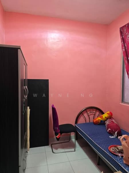 Rumah Flat untuk Dijual di Permas Sentral - Wayne Ng - Bedroom - PropertyGuru.com.my