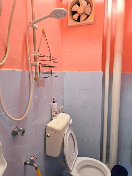 Rumah Flat untuk Dijual di Permas Sentral - Wayne Ng - Bathroom - PropertyGuru.com.my