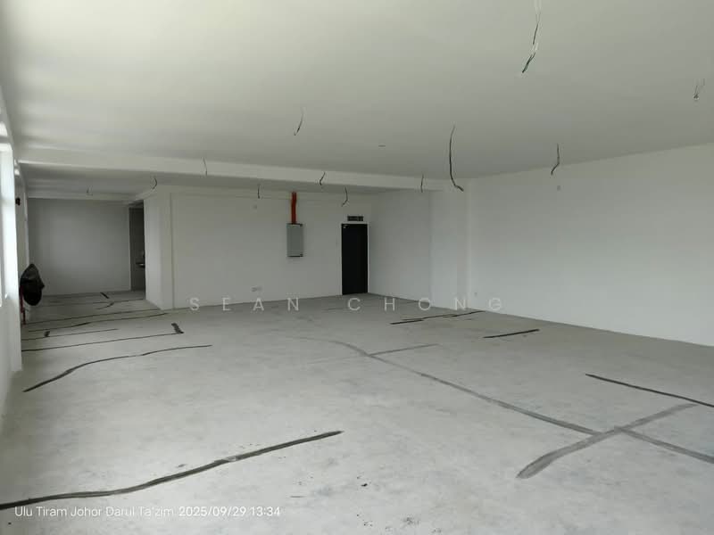 Semi-D Factory for Rent in Taman Desa Cemerlang (Ulu Tiram) - Sean Chong - Interior - PropertyGuru.com.my