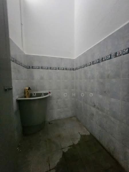 Kedai untuk Disewa di Bukit Mertajam (Penang) - May Choo - Bathroom - PropertyGuru.com.my