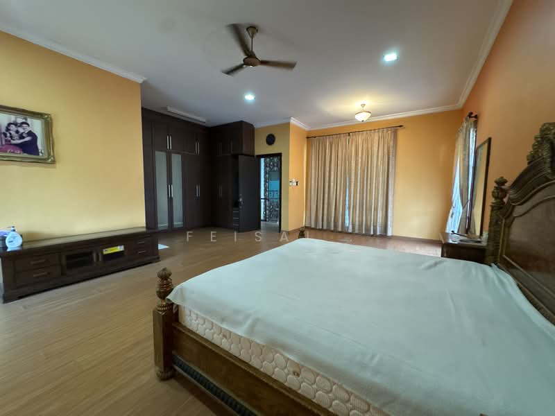 Semi-Detached House for Sale in Mutiara Damansara (Selangor) - Feisal . - Bedroom - PropertyGuru.com.my