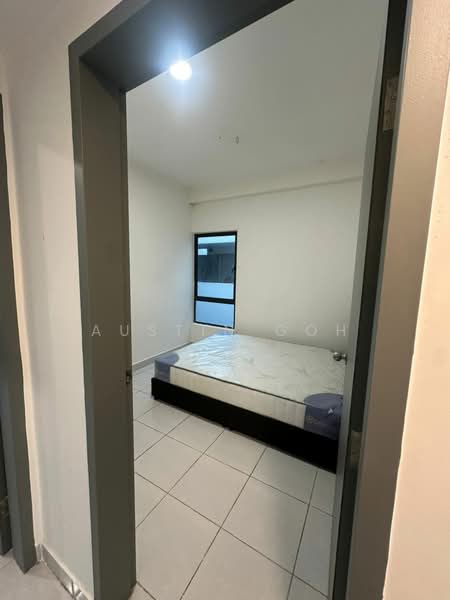 Service Residence for Sale at E'Island Lake Haven - Austin Goh - Bedroom - PropertyGuru.com.my
