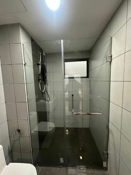 Service Residence for Sale at E'Island Lake Haven - Austin Goh - Bathroom - PropertyGuru.com.my