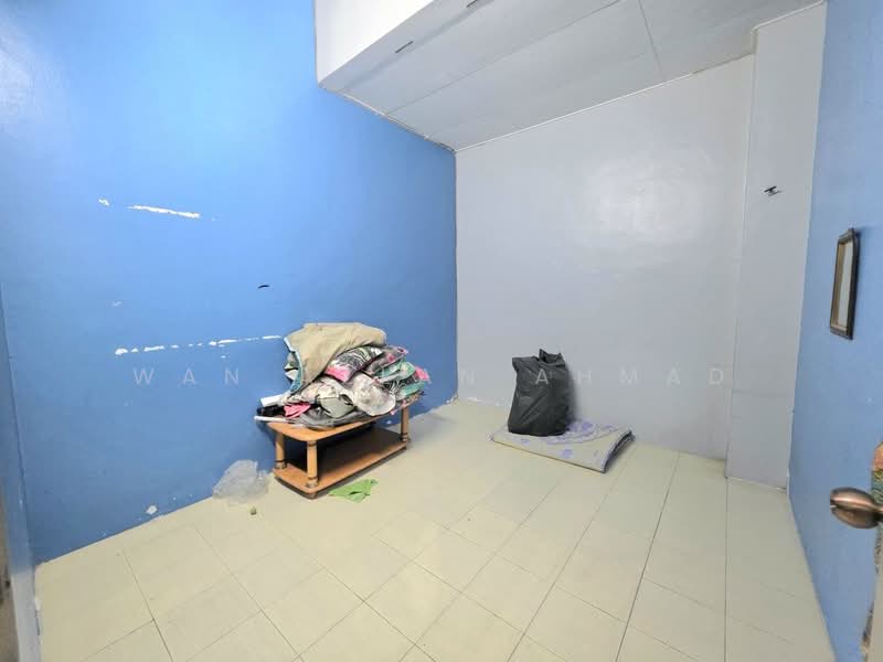 Semi-Detached House for Sale in Telok Panglima Garang (Selangor) - Wan Azlan Ahmad - PropertyGuru.com.my