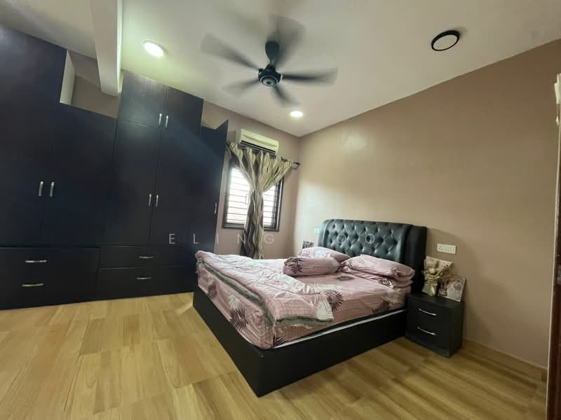2-storey Terraced House for Sale in Taman Danau Kota (Setapak) - Eling Loo - Bedroom - PropertyGuru.com.my