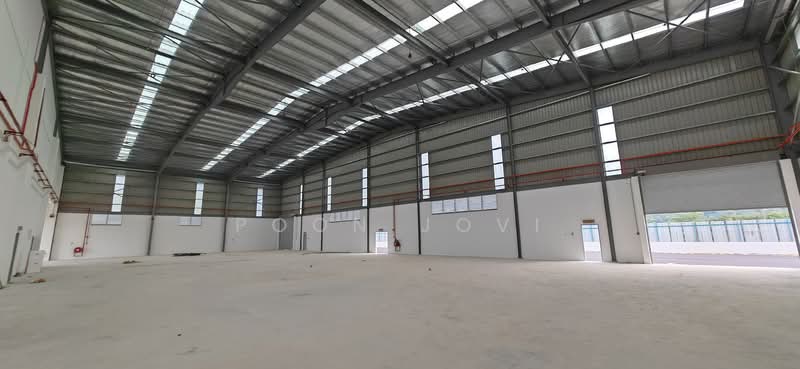 Detached Factory for Rent in Serendah (Selangor) - Poon Jovi - Interior - PropertyGuru.com.my