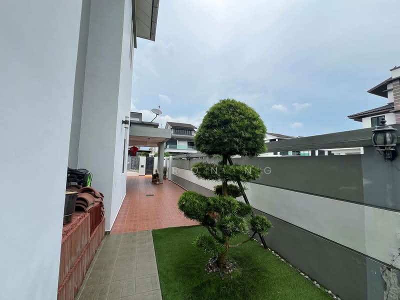 Rumah Banglo untuk Dijual di Taman Permas Indah (Masai) - Sharon Ng - Exterior - PropertyGuru.com.my