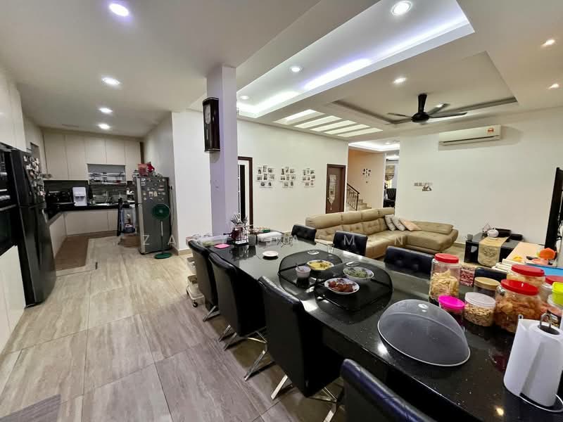 Semi-Detached House for Sale in Taman Melewar (Gombak) - Zaty Jasmin - Kitchen - PropertyGuru.com.my