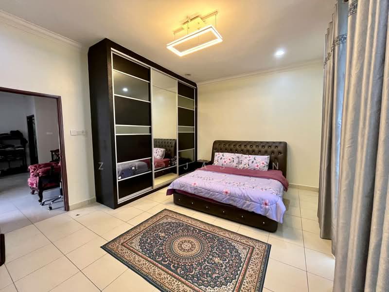 Semi-Detached House for Sale in Taman Melewar (Gombak) - Zaty Jasmin - Bedroom - PropertyGuru.com.my