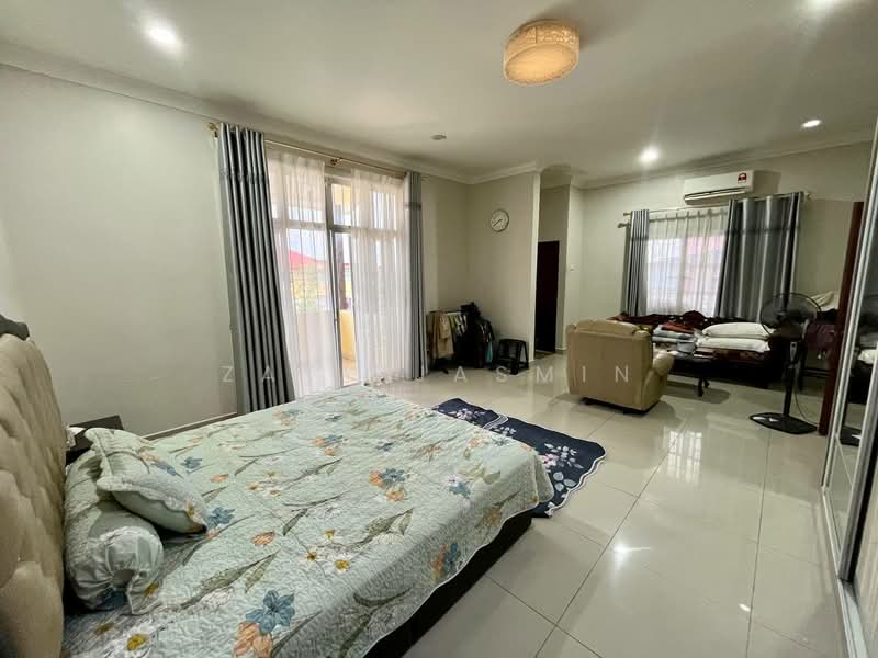 Semi-Detached House for Sale in Taman Melewar (Gombak) - Zaty Jasmin - Bedroom - PropertyGuru.com.my