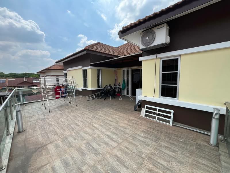 Semi-Detached House for Sale in Taman Melewar (Gombak) - Zaty Jasmin - Exterior - PropertyGuru.com.my