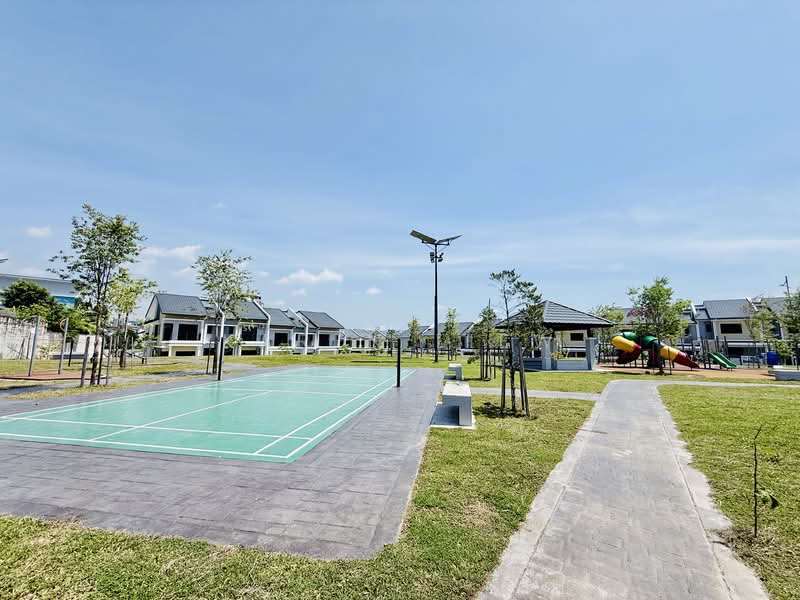 Rumah Berkembar untuk Dijual di Bandar Tun Hussein Onn (Cheras) - Karen Liew - Exterior - PropertyGuru.com.my