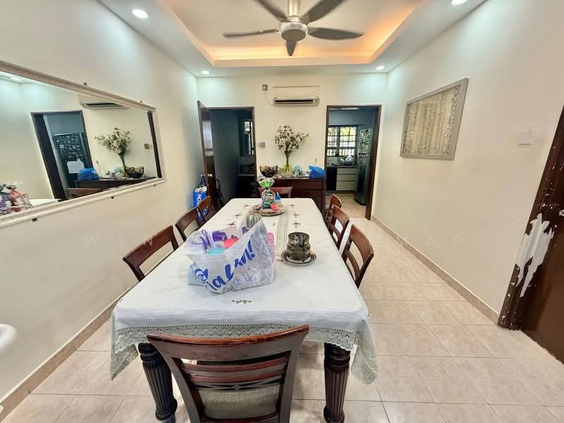 Rumah Teres 2 Tingkat untuk Dijual di Bukit Jelutong (Shah Alam) - Wan Azlan Ahmad - PropertyGuru.com.my