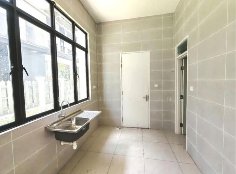 Semi-Detached House for Sale in Eco Majestic (Semenyih) - Celestine Ting - Kitchen - PropertyGuru.com.my