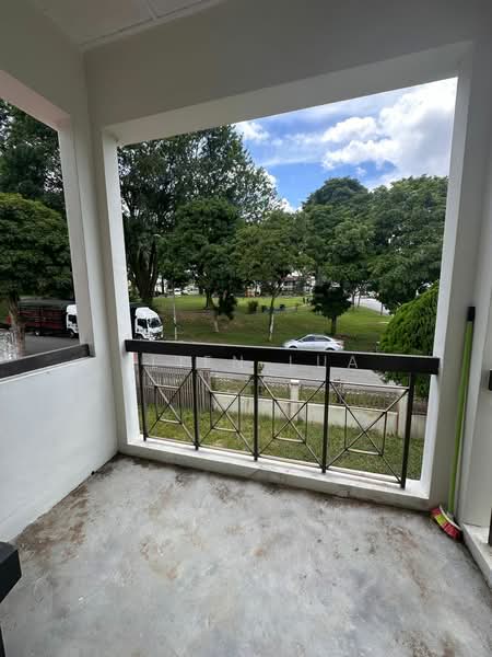 2-storey Terraced House for Sale in Taman Setia Indah (Tebrau) - Vlien Lua - Balcony - PropertyGuru.com.my
