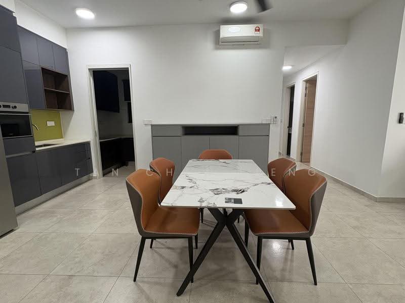 Kondominium untuk Disewa di Trinity Pentamont - Tan Chew Lieng - Dining Room - PropertyGuru.com.my