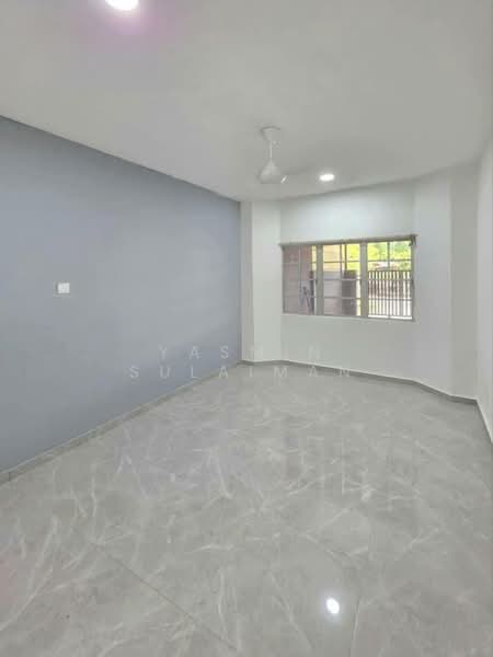 1-storey Terraced House for Sale in Teluk Panglima Garang (Banting) - Yasmin Sulaiman - Interior - PropertyGuru.com.my