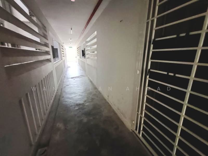 Apartment for Sale at De Bayu Apartment - Wan Azlan Ahmad - PropertyGuru.com.my