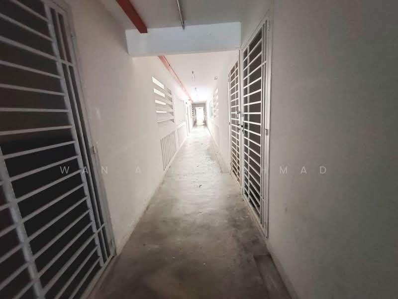 Apartment for Sale at De Bayu Apartment - Wan Azlan Ahmad - PropertyGuru.com.my