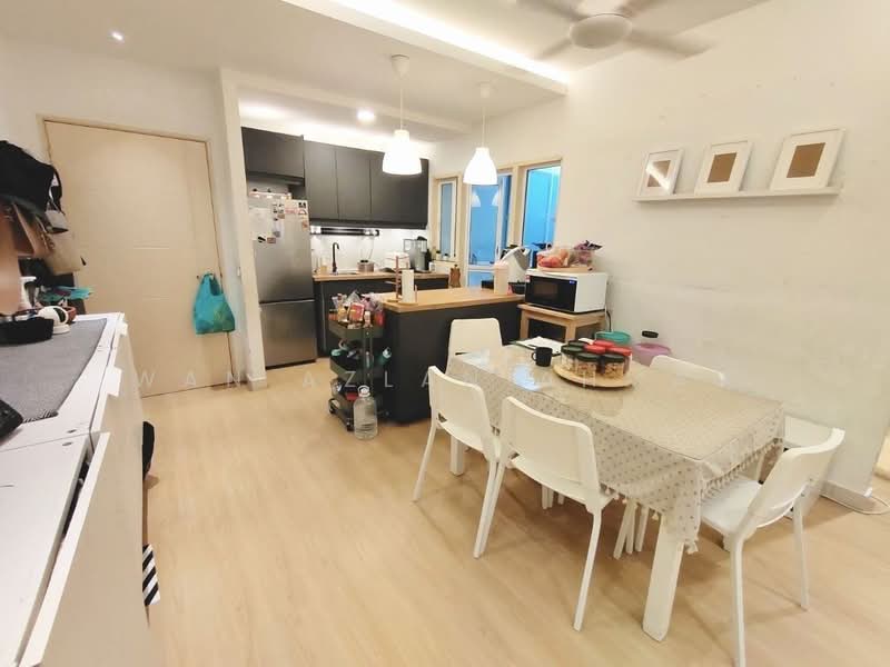 Apartment for Sale at De Bayu Apartment - Wan Azlan Ahmad - PropertyGuru.com.my