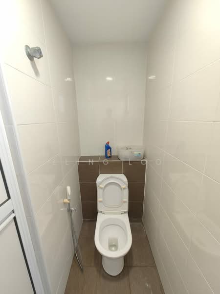Condominium for Sale at Summer Villa - Eling Loo - Bathroom - PropertyGuru.com.my