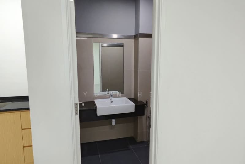 Pejabat untuk Disewa di Kampung Kerinchi (Bangsar South) (Kuala Lumpur) - Jayden Heng - Bathroom - PropertyGuru.com.my