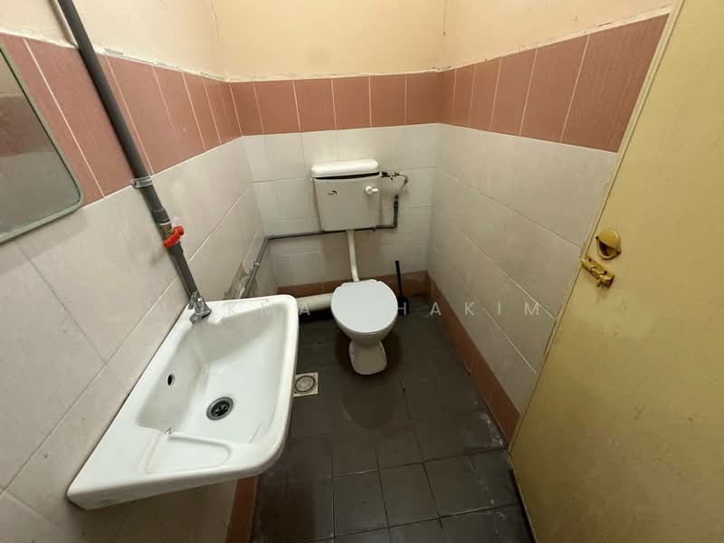 Pangsapuri untuk Disewa di Mentari Court - Lukman Hakim - PropertyGuru.com.my