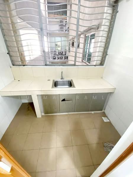 Kondominium untuk Dijual di Seri Puteri - Luqman Ramli - Kitchen - PropertyGuru.com.my