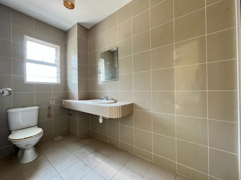 2-storey Terraced House for Sale in Bandar Mahkota Cheras (Cheras) - Michelle Siow - Bathroom - PropertyGuru.com.my