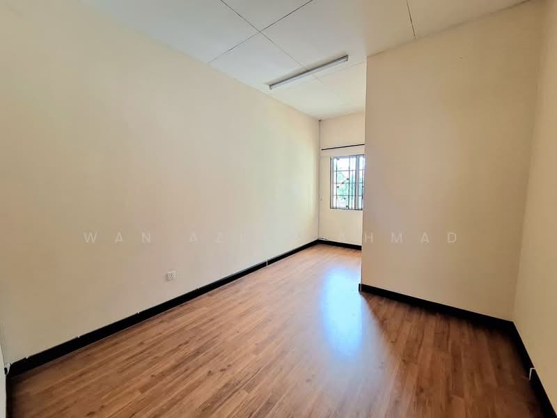 2-storey Terraced House for Sale in Denai Alam (Shah Alam) - Wan Azlan Ahmad - PropertyGuru.com.my