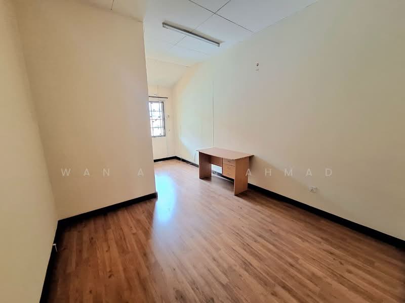 2-storey Terraced House for Sale in Denai Alam (Shah Alam) - Wan Azlan Ahmad - PropertyGuru.com.my