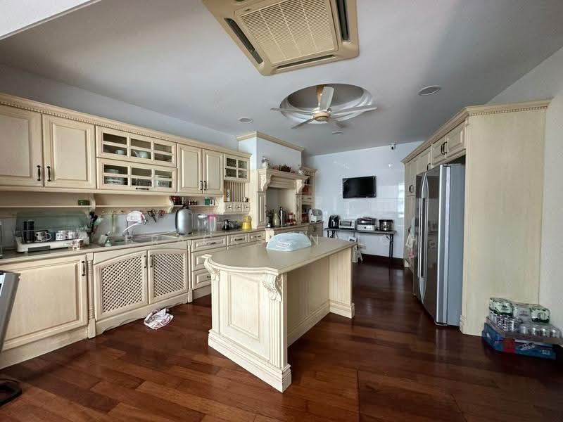 Rumah Berkembar untuk Dijual di Riverview Kemensah (Melawati) - Brackson Loh - Kitchen - PropertyGuru.com.my