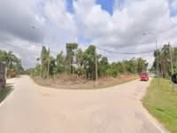 For Sale - 6 -acre Industrial Lot: 1km or 2 minutes away from Plus Highway at Kaw Perindustrian Tangkak