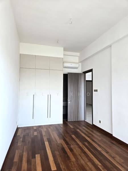 Kondominium untuk Dijual di Codrington Residence - Sally Khoo - Bedroom - PropertyGuru.com.my