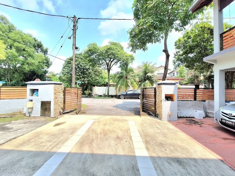 Semi-Detached House for Sale in Seksyen 9 (Shah Alam) - Wan Azlan Ahmad - PropertyGuru.com.my