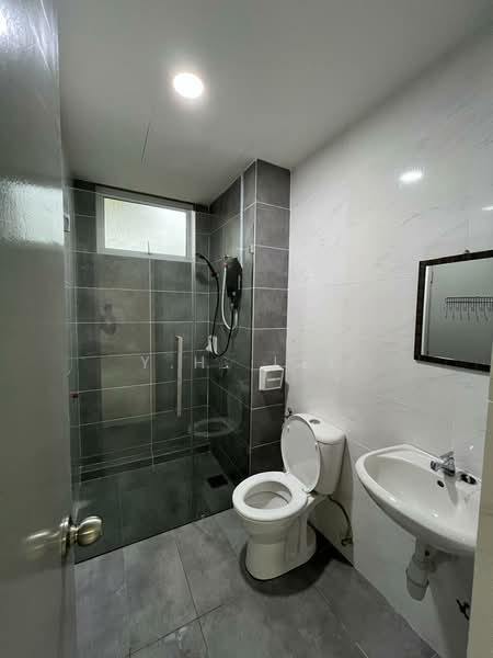 Condominium for Sale at Imperial Hatamas - Y.H. Lee - Bathroom - PropertyGuru.com.my